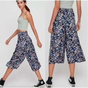 Aritzia Sunday Best Sullivan Culotte Pants in Pure Indigo/Provence